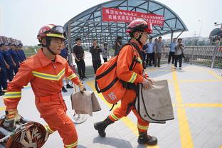 父亲兼经纪人：目前表明维尔茨下赛季将继续效力勒沃库森